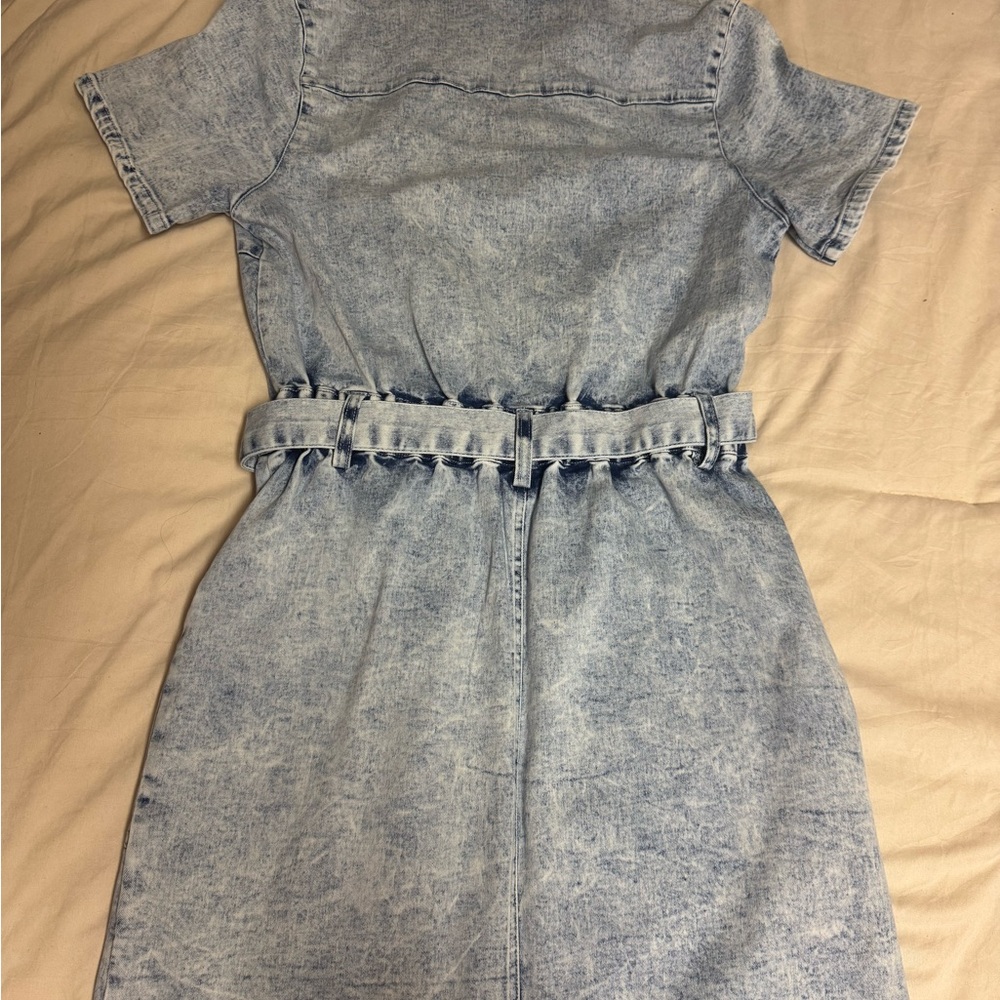 Entro Denim Belted Dress Size Small. Pockets are braided lined. - Picture 2 of 6